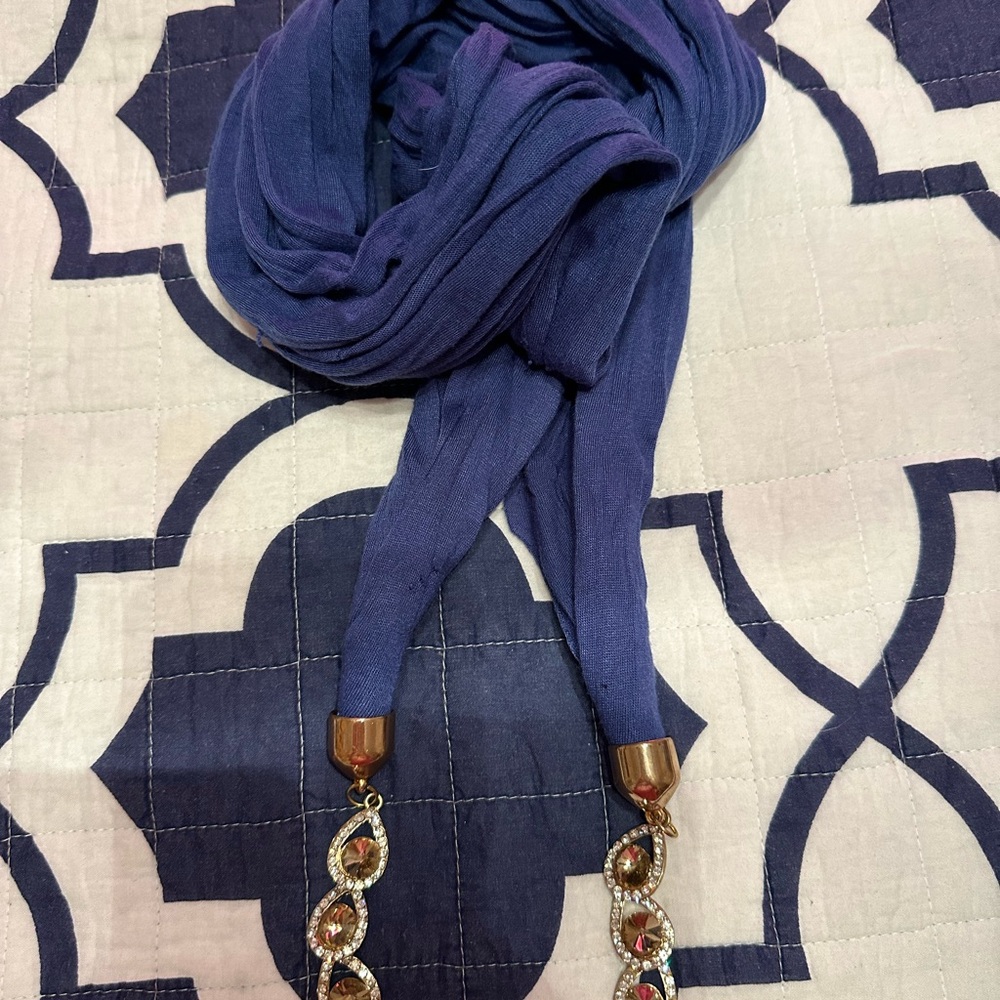 Source Unknown Blue and Gold Scarf with Chic Metal Accents